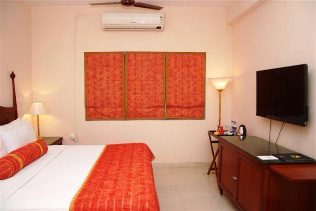 The Lalit Traveller Khajuraho Hotel Buitenkant foto