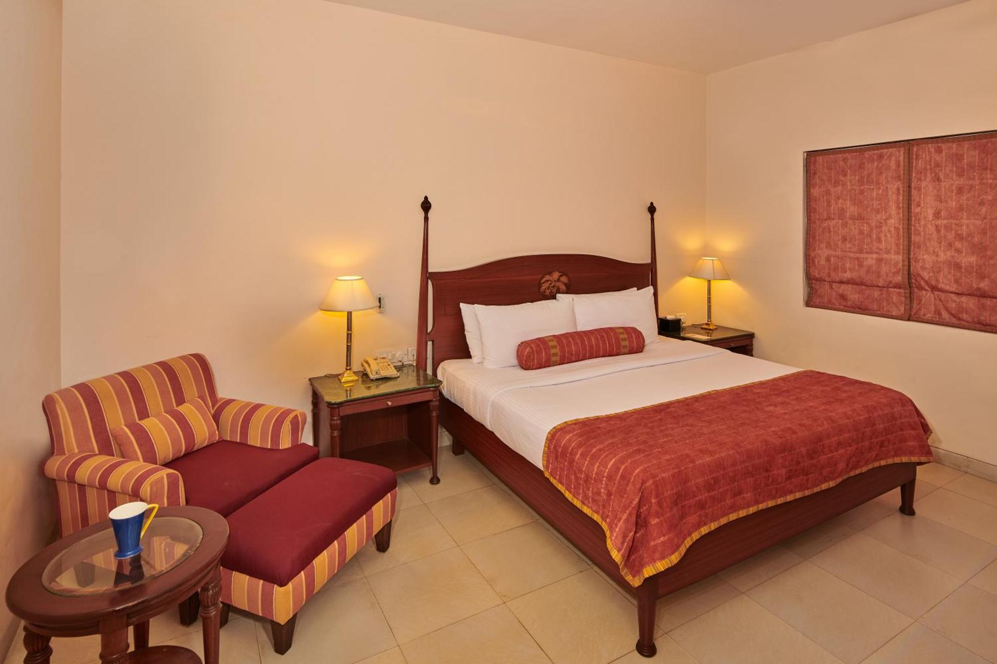 The Lalit Traveller Khajuraho Hotel Buitenkant foto